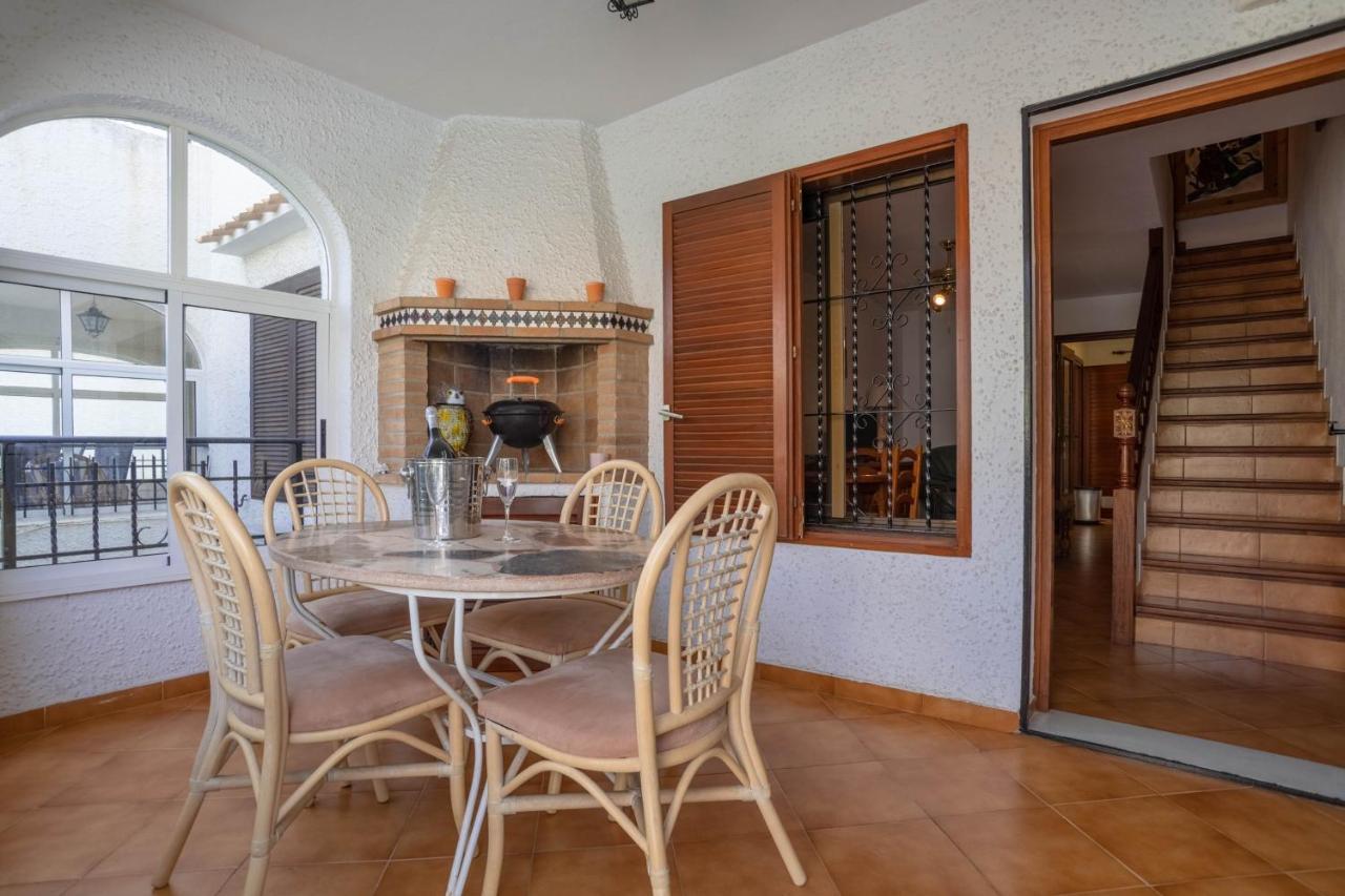 Casa Billarose - Lovely House Overlooking Pool & Walking Distance To The Beach And Restaurants Cabo Roig Extérieur photo